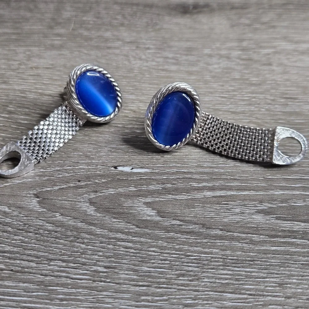 Silver Tone Blue Chatoyant Glass Cufflinks Wrap Around Mesh Toggle Back